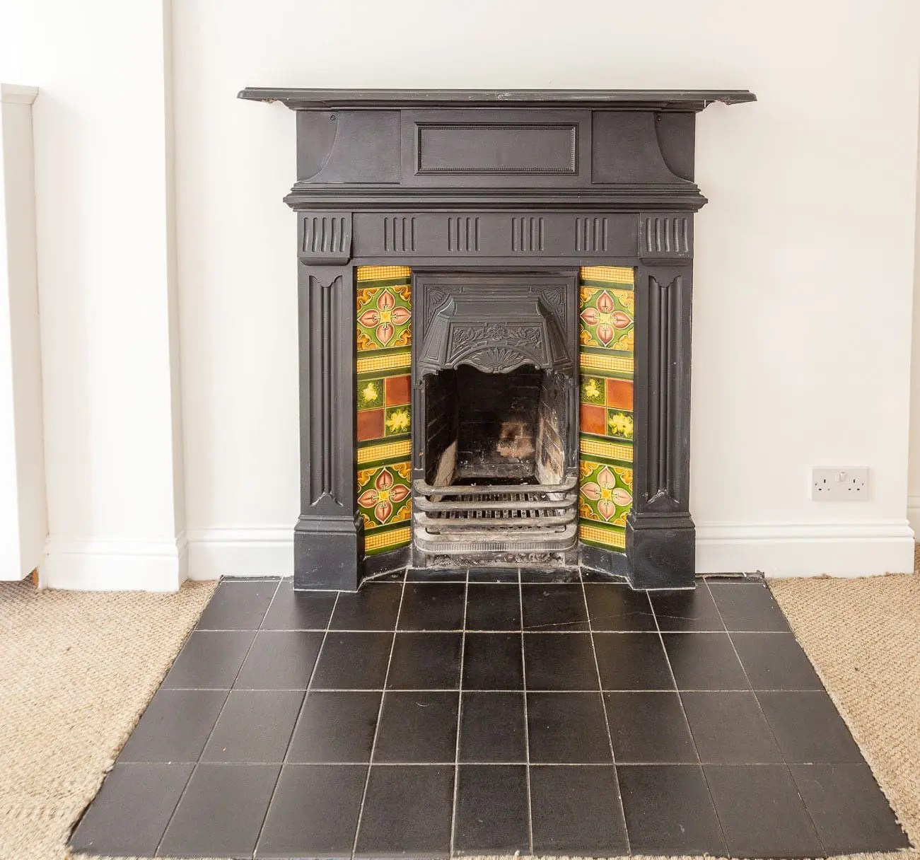 20/5 Waverley Park, Edinburgh EH8 8ET Cameron Stephen and Co