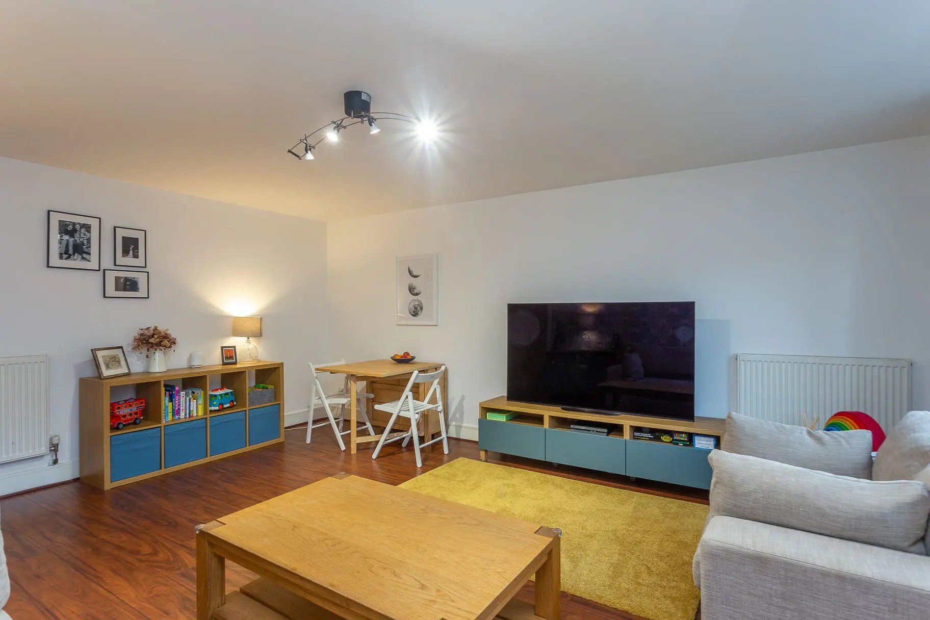 19/4 Timber Bush, Edinburgh EH6 6QH Cameron Stephen and Co