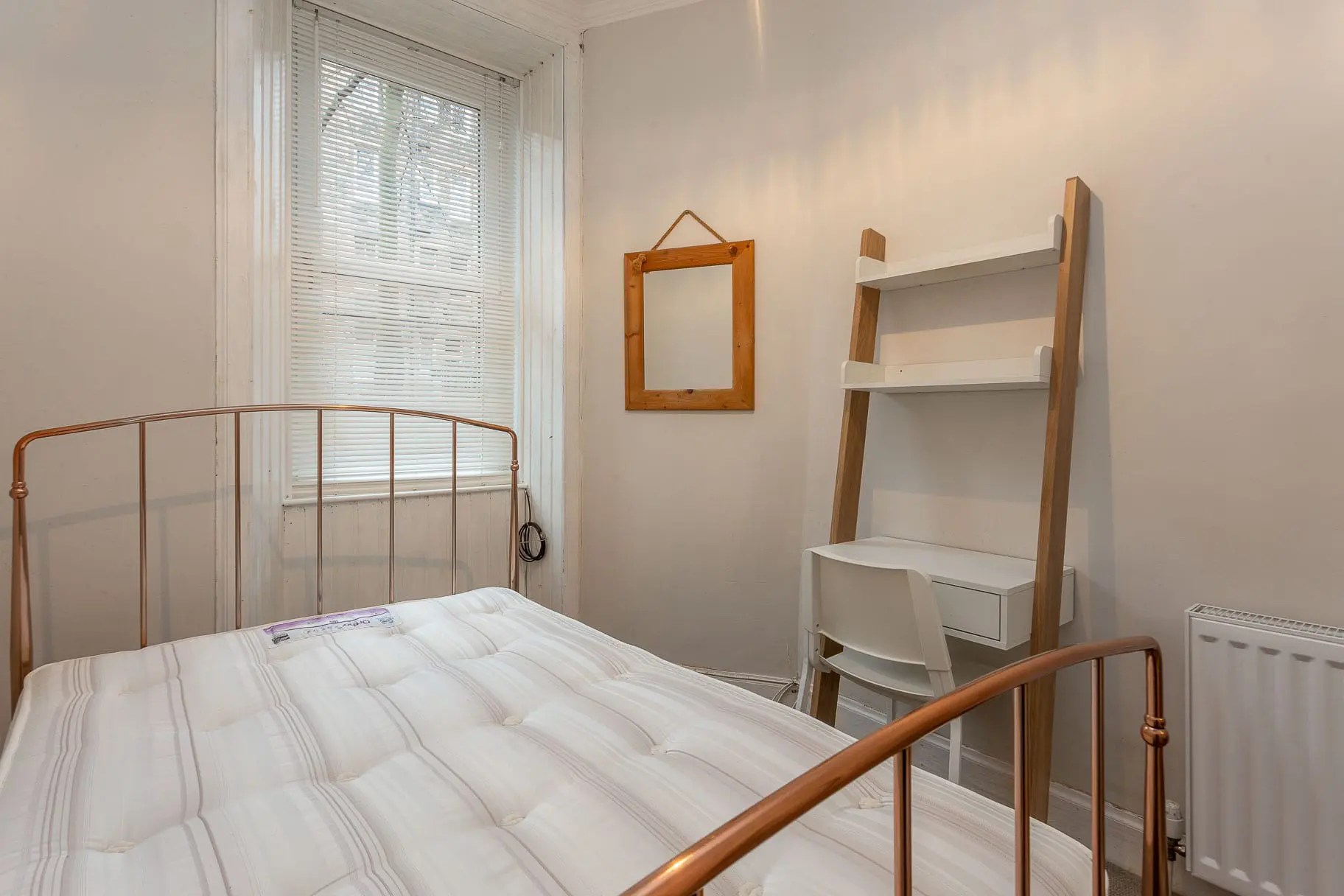 29/2 Stewart Terrace, Edinburgh EH11 1UN Cameron Stephen and Co