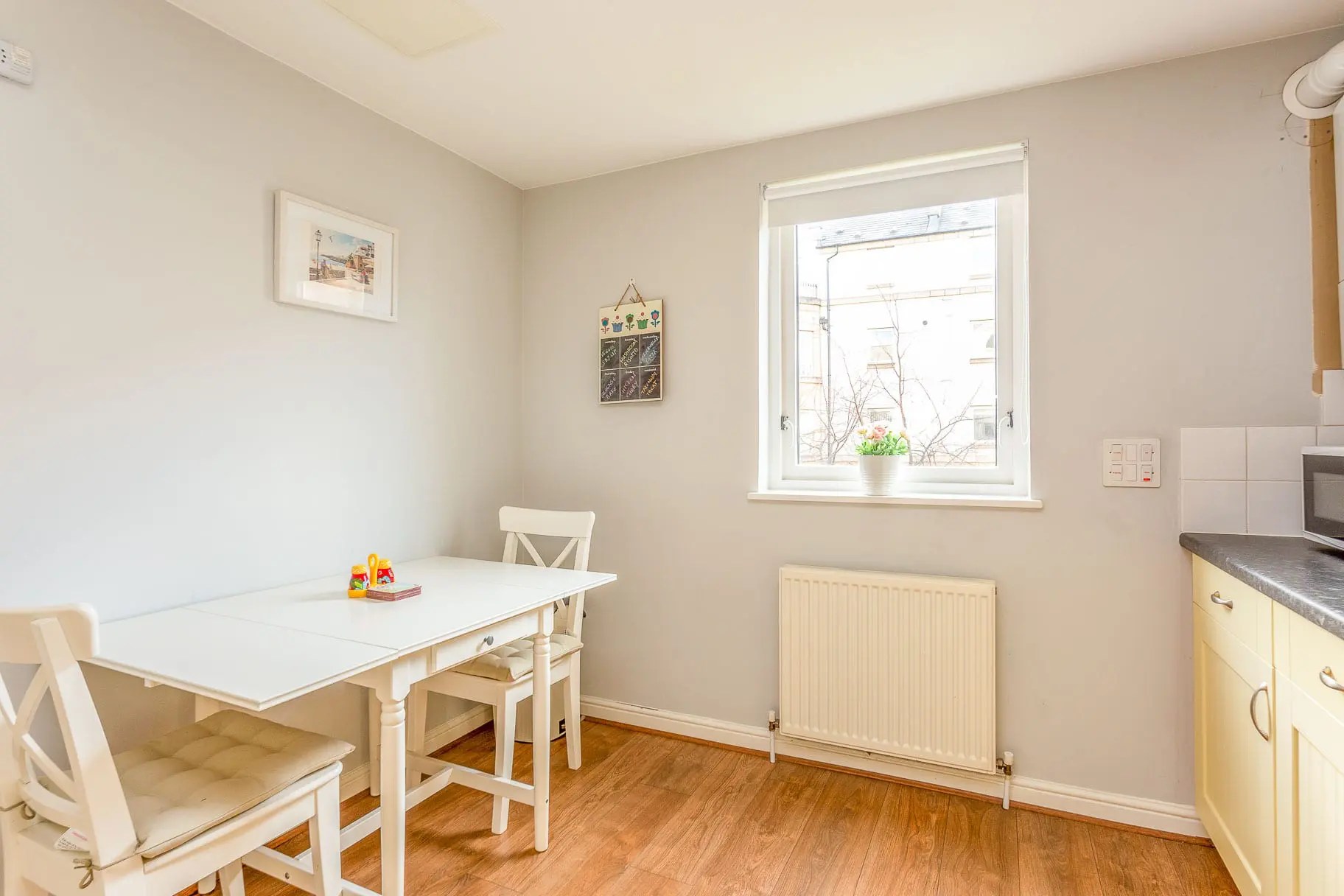 9/4 Dicksonfield Edinburgh EH7 5ND Cameron Stephen and Co