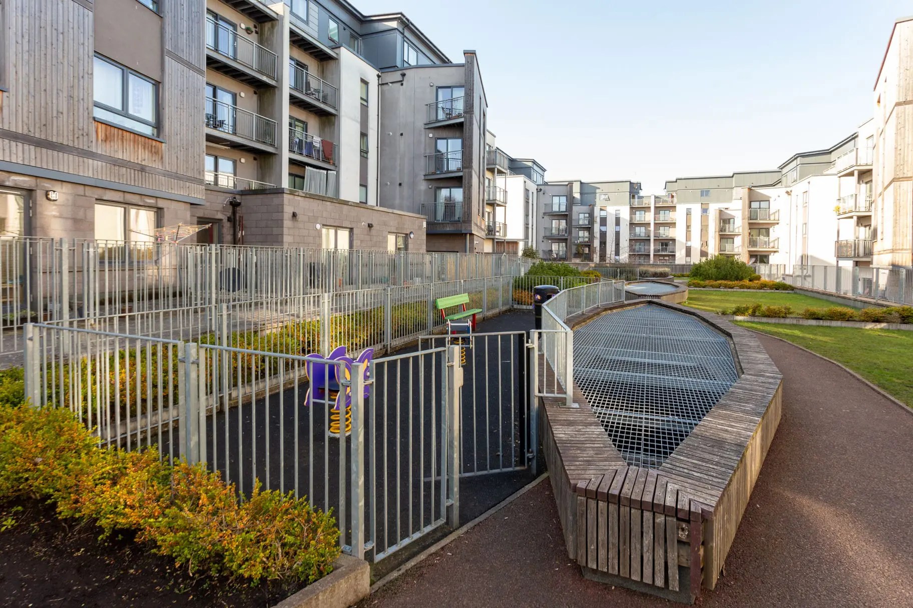 6/2 Marine Drive, Edinburgh EH5 1FD Cameron Stephen and Co