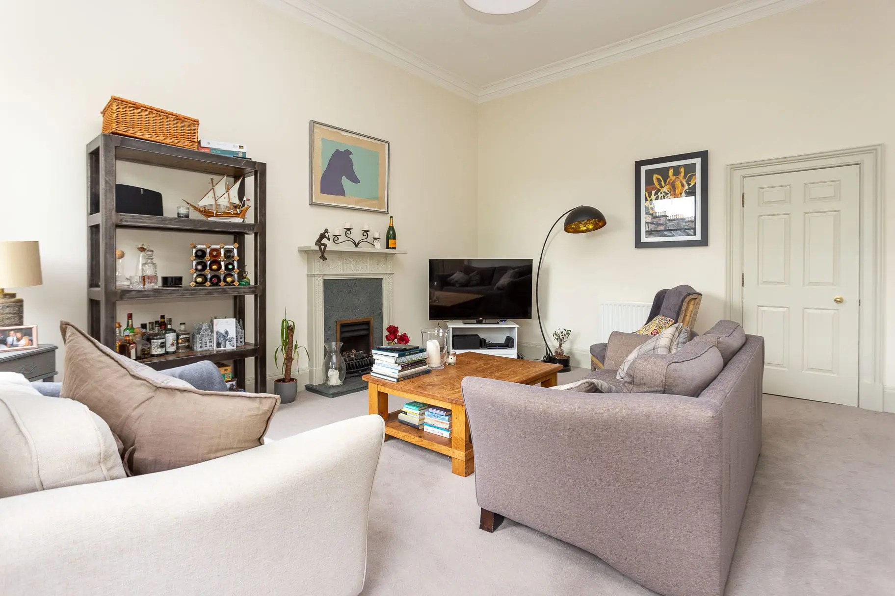 11/7 Rothesay Terrace, Edinburgh EH3 7RY Cameron Stephen and Co