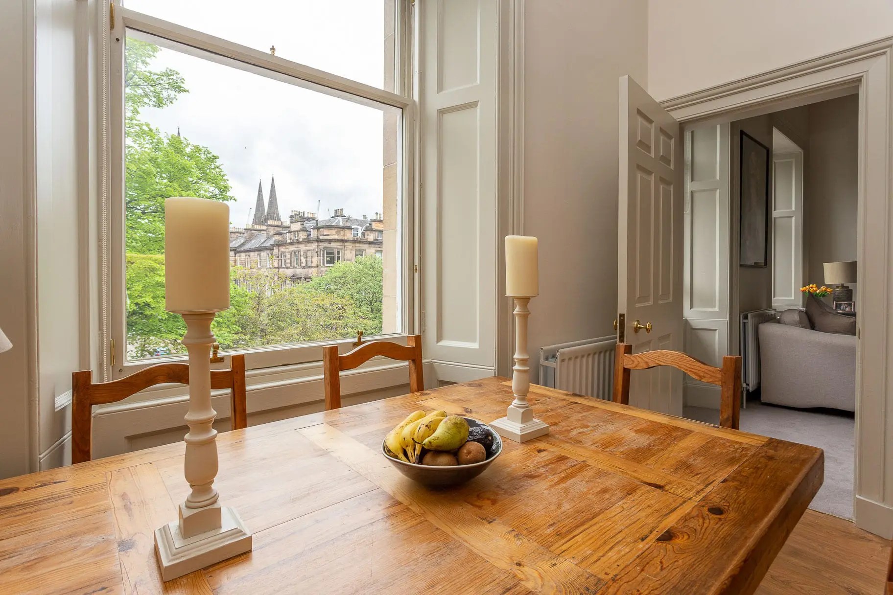 11/7 Rothesay Terrace, Edinburgh EH3 7RY Cameron Stephen and Co