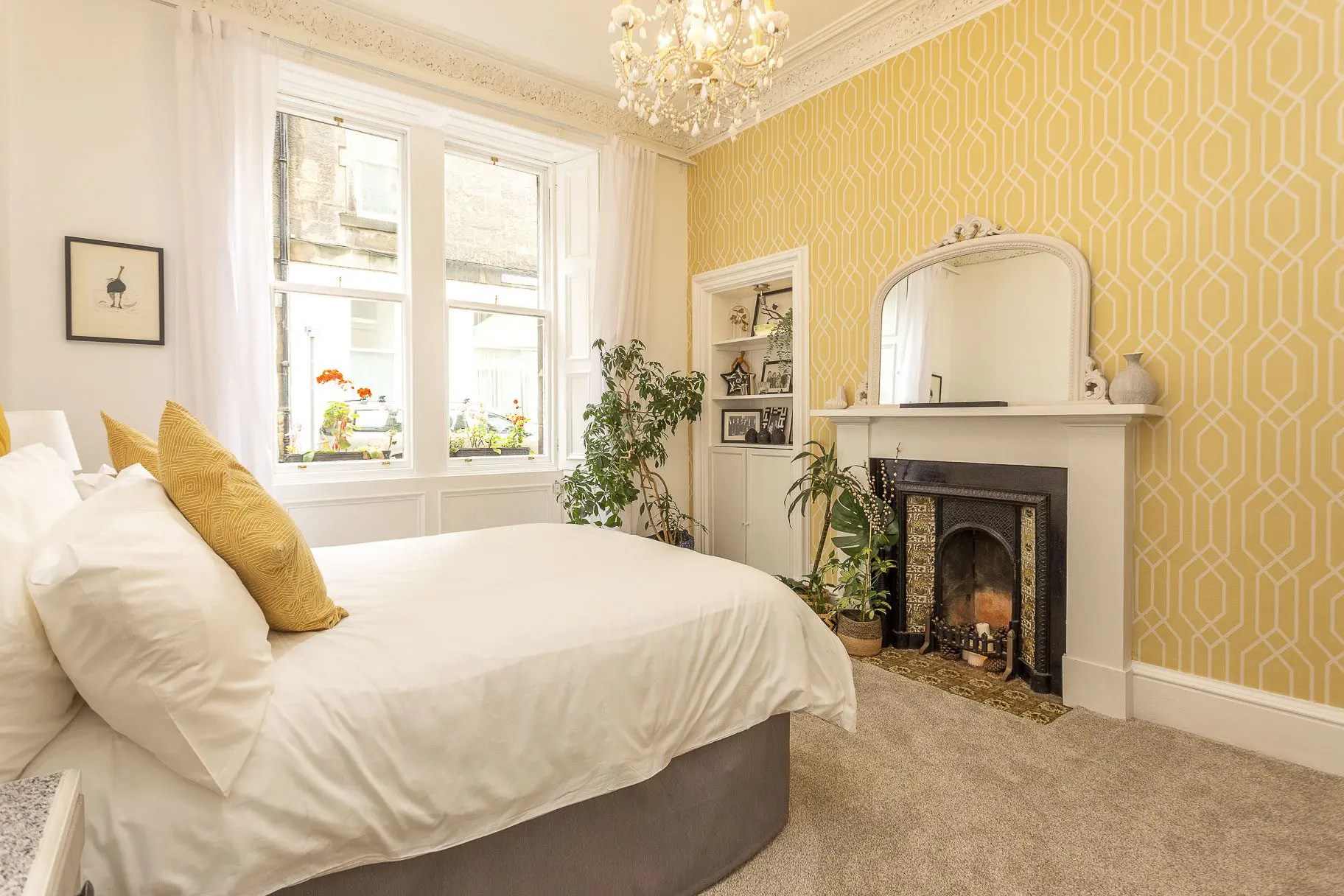 29 (PF2) Roseneath Terrace, Edinburgh EH9 1JP Cameron Stephen and Co