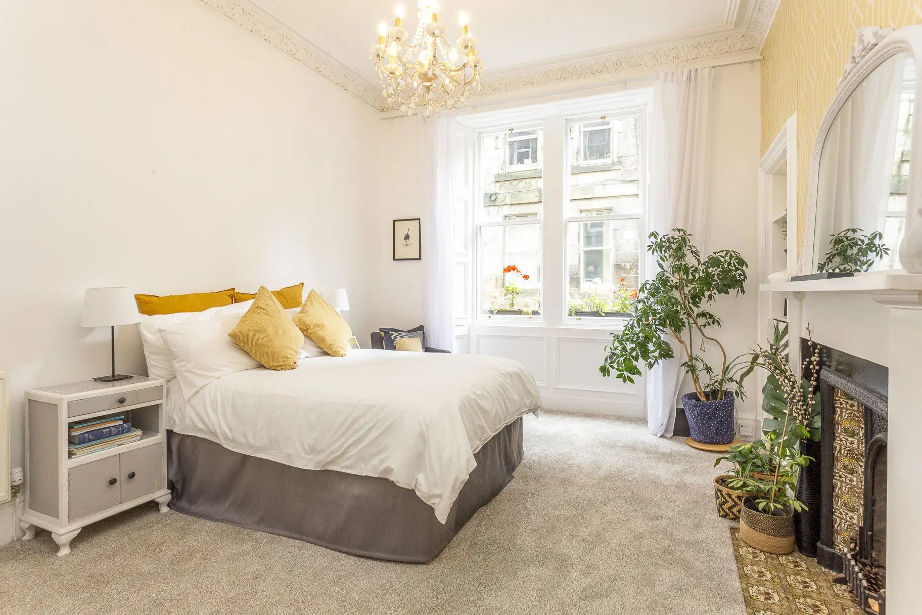 29 (PF2) Roseneath Terrace, Edinburgh EH9 1JP Cameron Stephen and Co