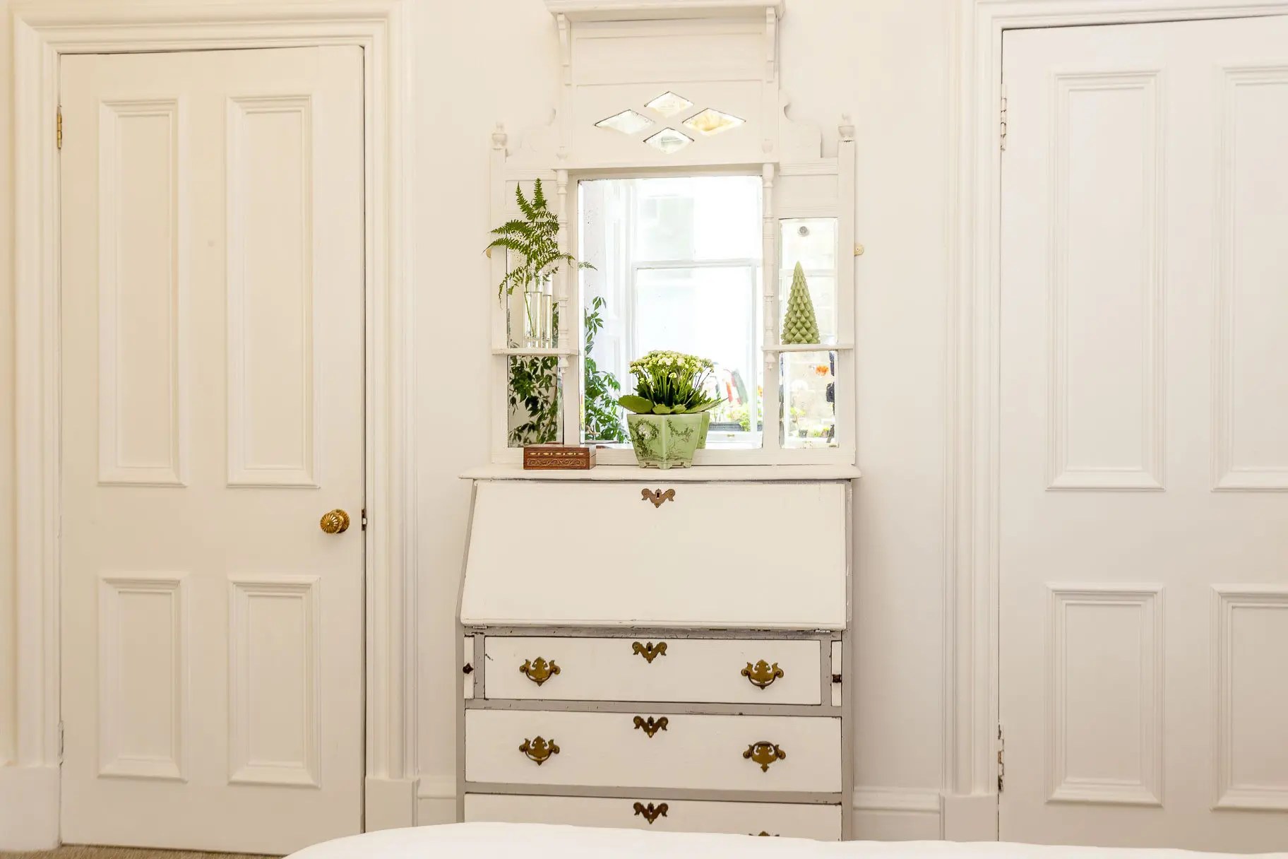 29 (PF2) Roseneath Terrace, Edinburgh EH9 1JP Cameron Stephen and Co