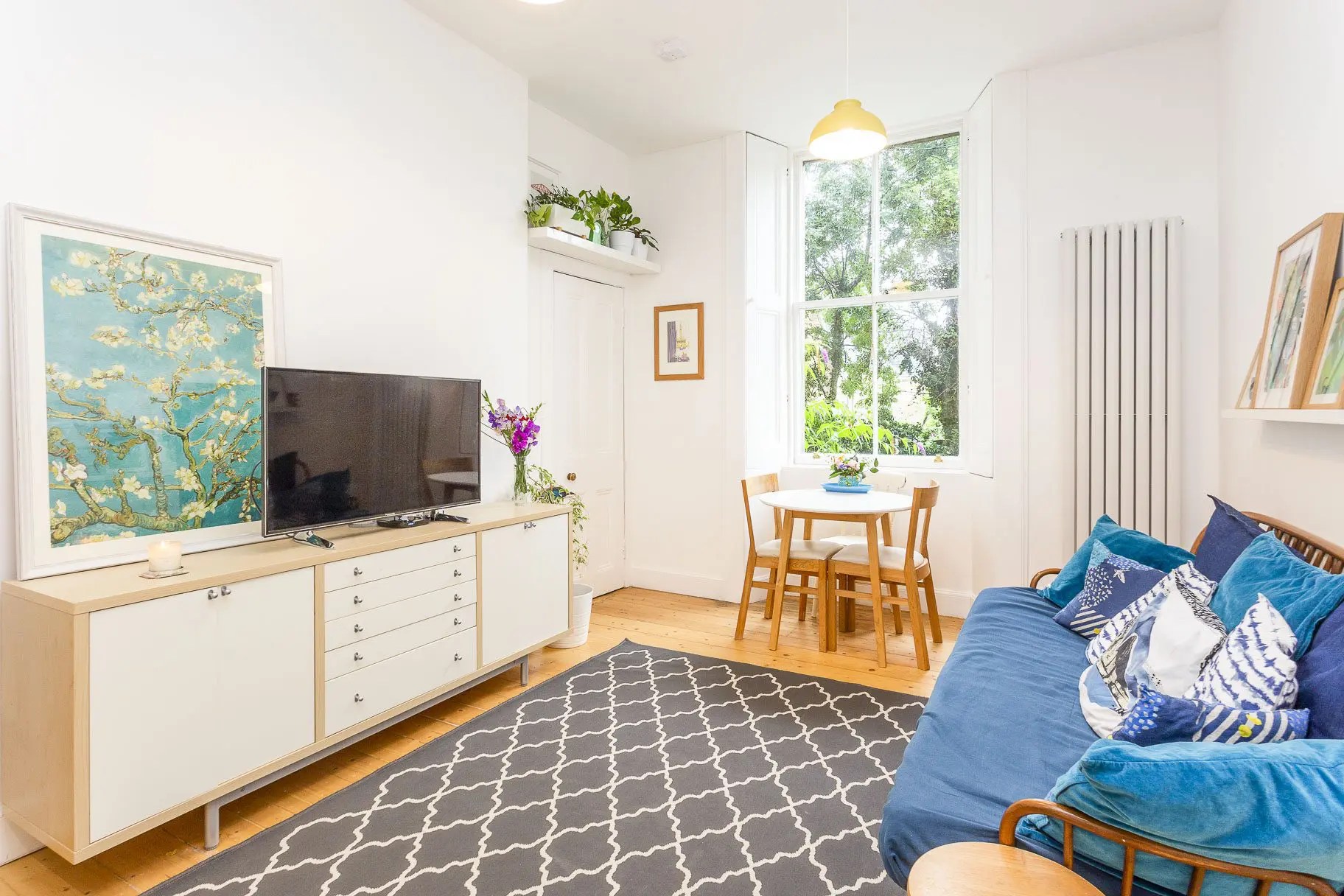 29 (PF2) Roseneath Terrace, Edinburgh EH9 1JP Cameron Stephen and Co