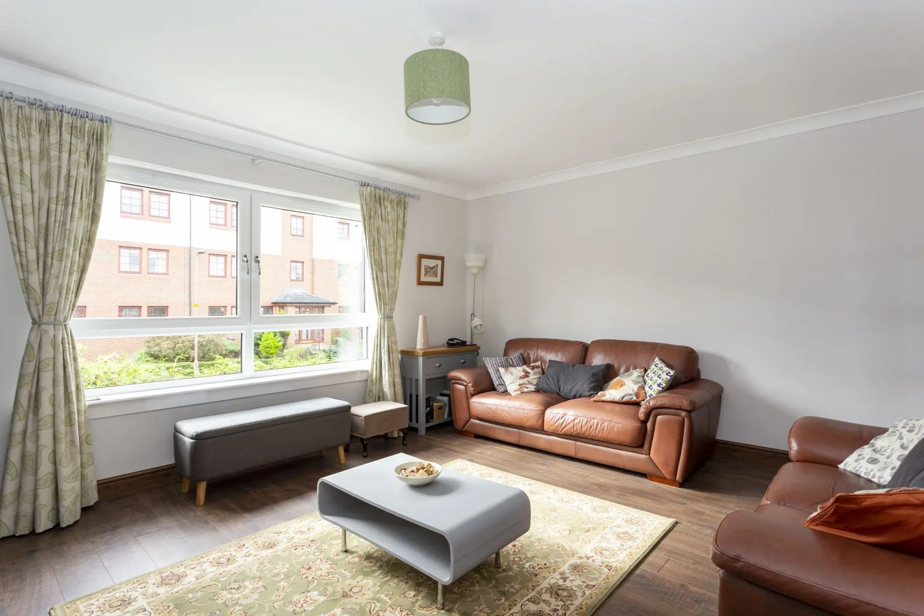 15 Orchard Brae Gardens West, Edinburgh EH4 2HL Cameron Stephen and Co