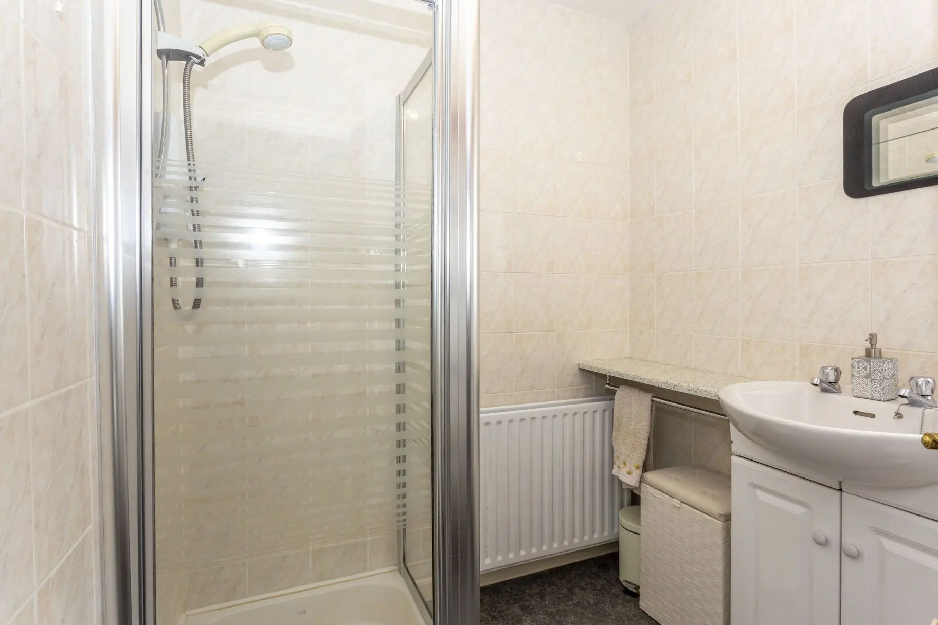 15 Orchard Brae Gardens West, Edinburgh EH4 2HL Cameron Stephen and Co