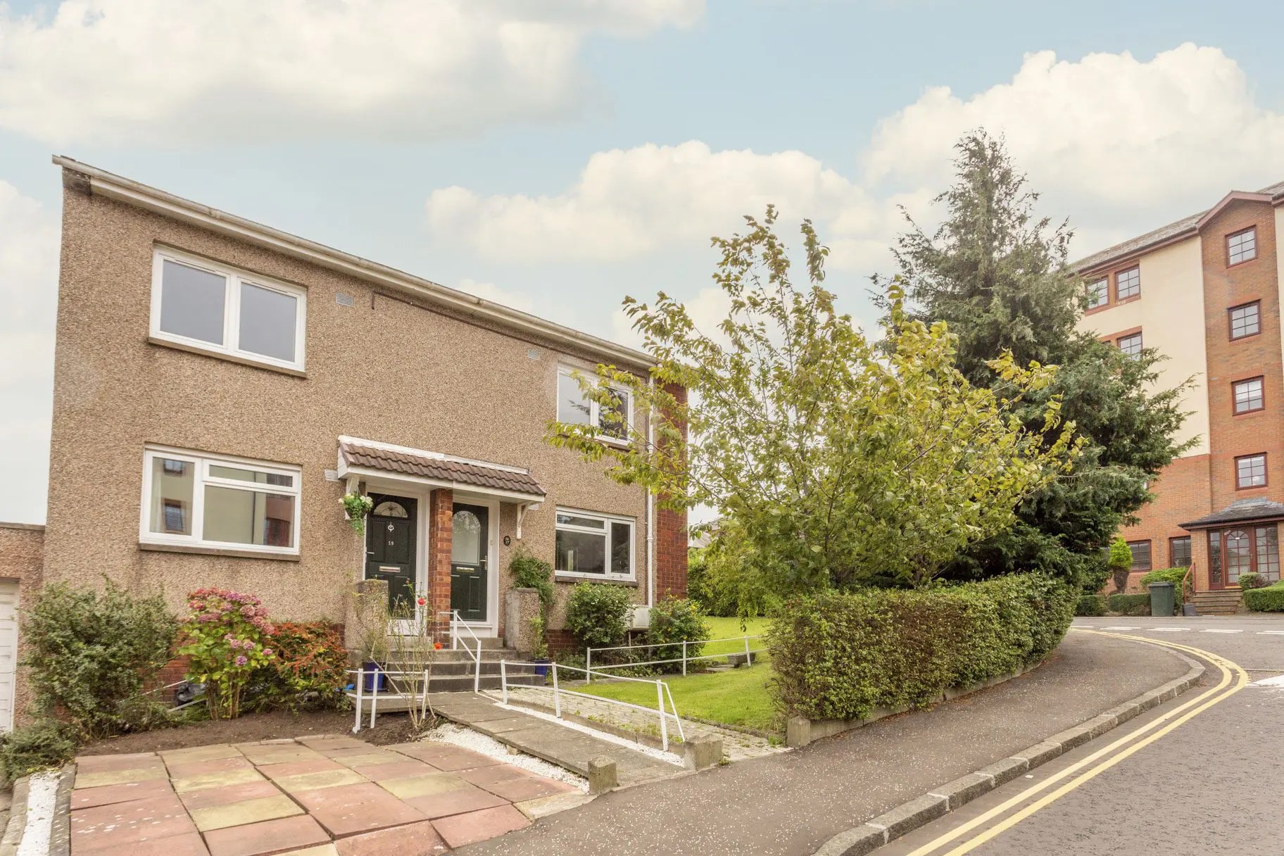 15 Orchard Brae Gardens West, Edinburgh EH4 2HL Cameron Stephen and Co