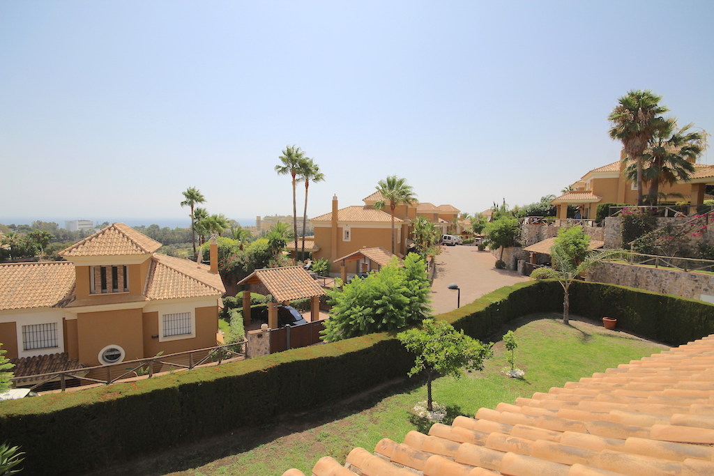 house for rent in Santa Clara CamillaLiftinger