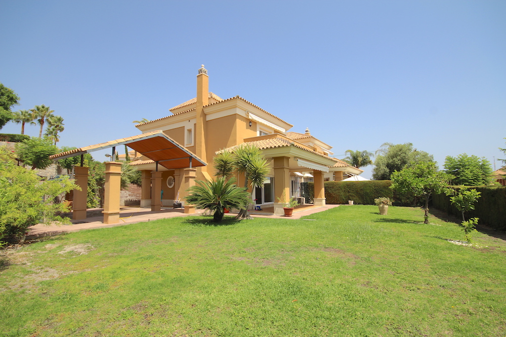 house for rent in Santa Clara CamillaLiftinger