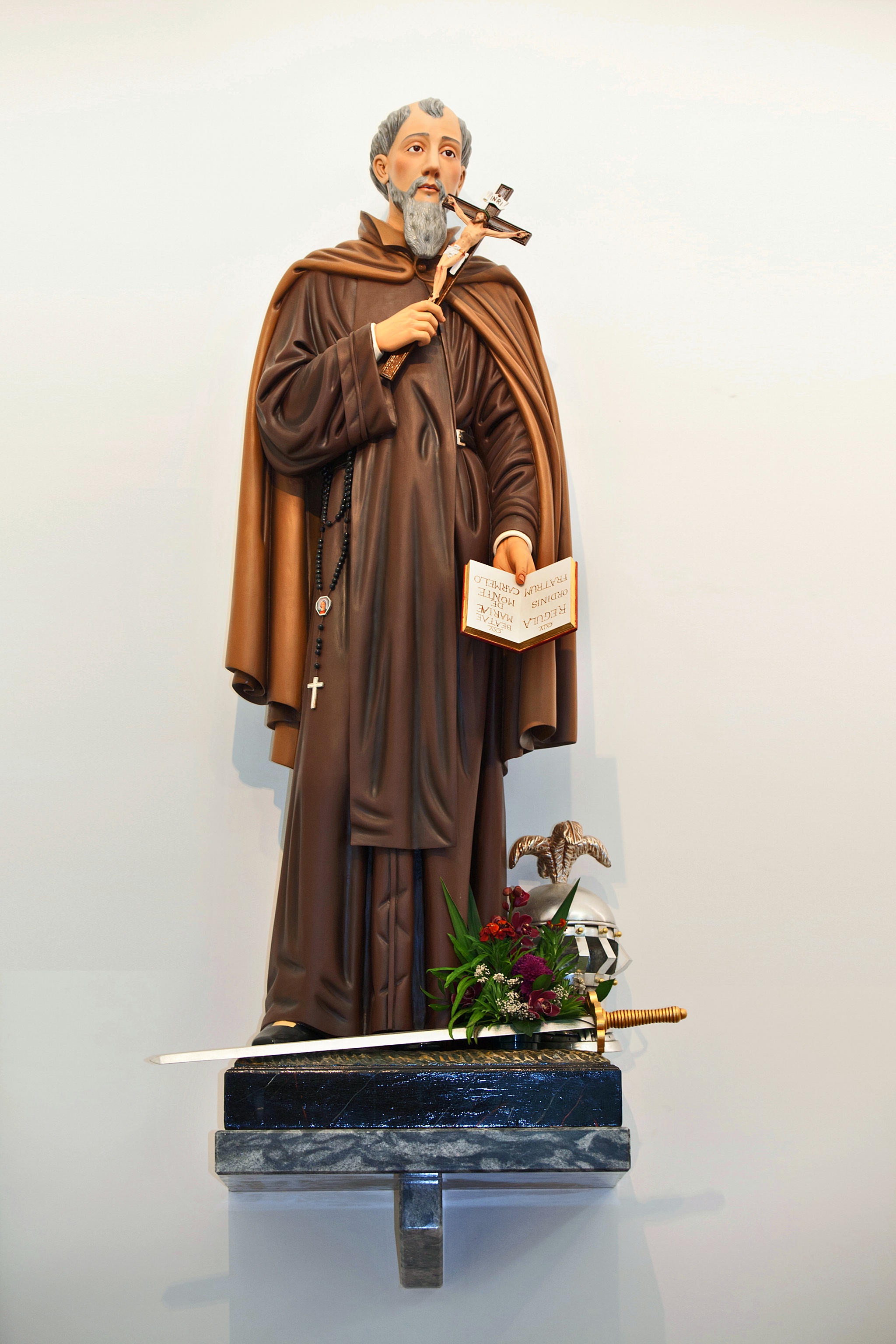 São Nuno de Santa Maria, santo da Eucaristia Caminhos Carmelitas