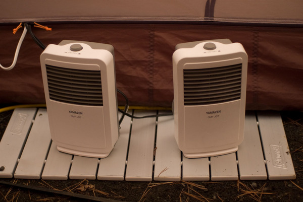 雪中でも寒さ知らず！電源サイト格安セラミックヒーター活用大作戦 FREE SITE