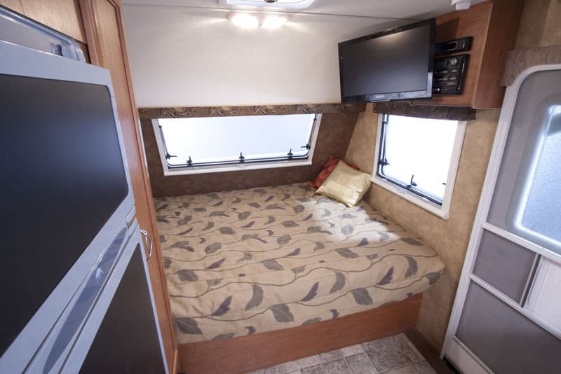 Small Travel Trailer with Queen Bed CamperAdvise