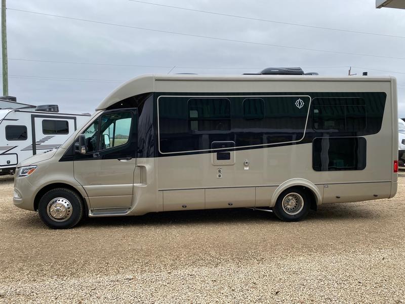 5 Excellent Class B RV with Murphy Bed (Updated 2023)