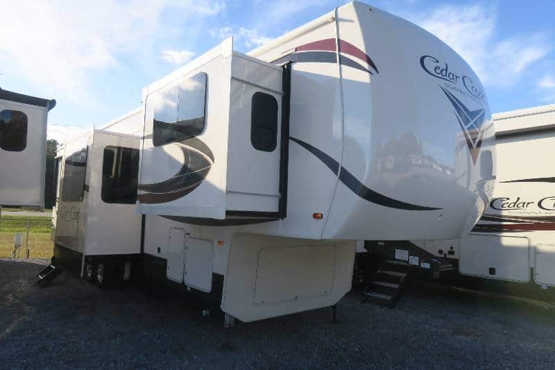 Best 5th Wheel Toy Hauler CamperAdvise