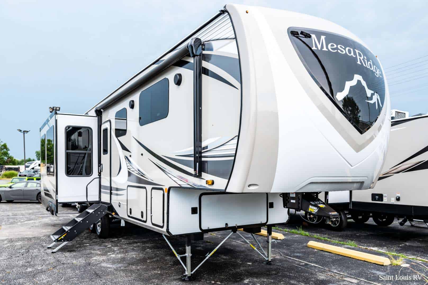 8 Best RV with Office Space CamperAdvise