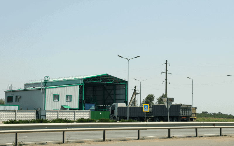 Do I Have To Stop At Weigh Stations With A Trailer?