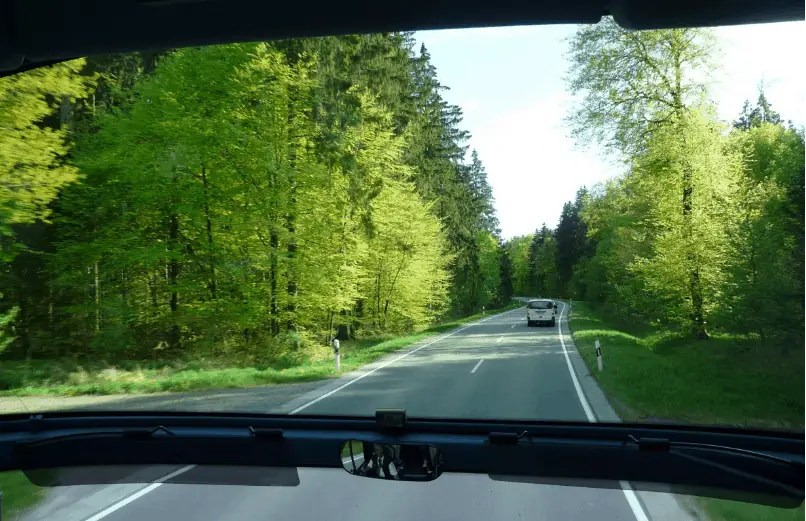 How To Clean RV Windshield (Best And Easy Methods) Camper Grid