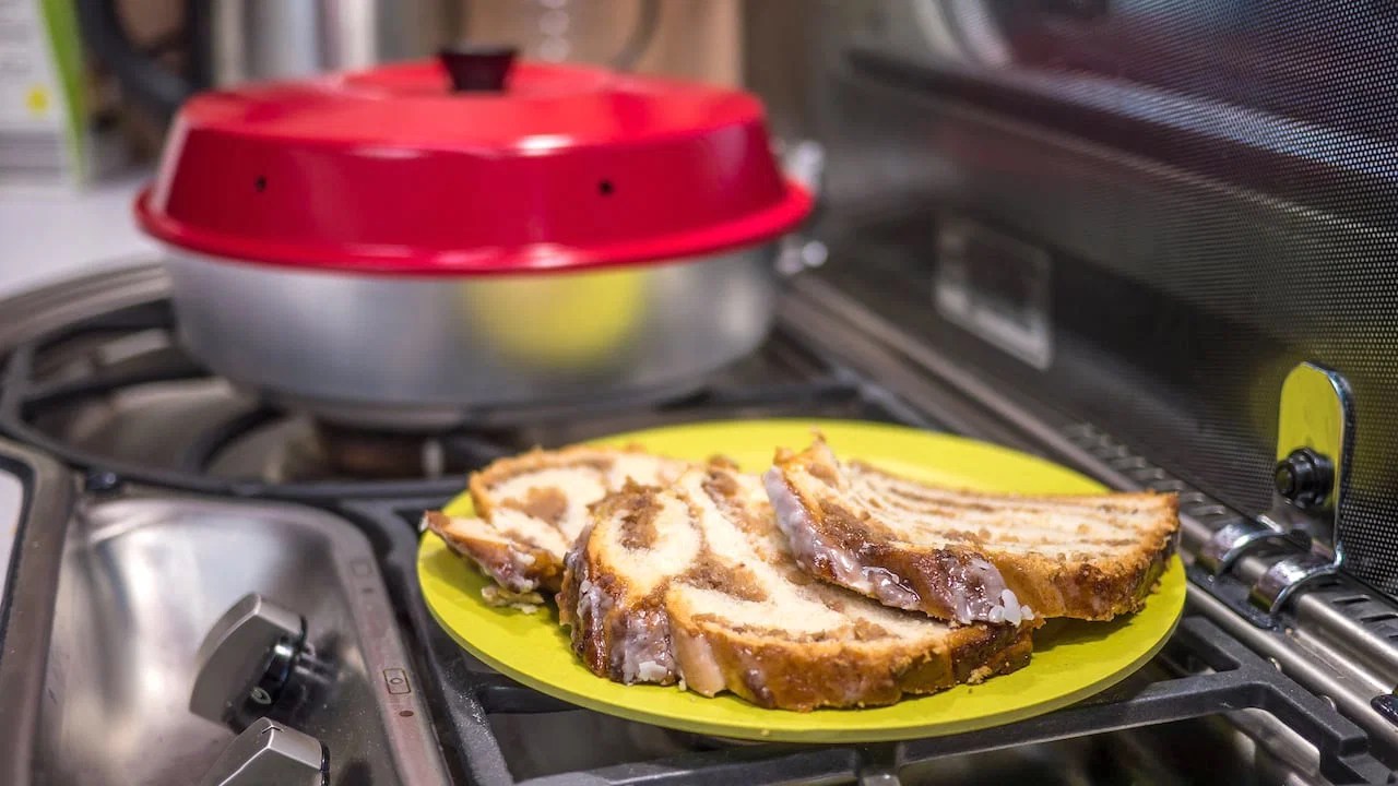 Backofen für Wohnmobil sinnvoll? Modelle & Alternativen