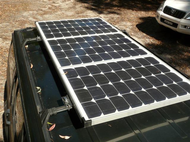 vehicle mounted solar panel on the roof