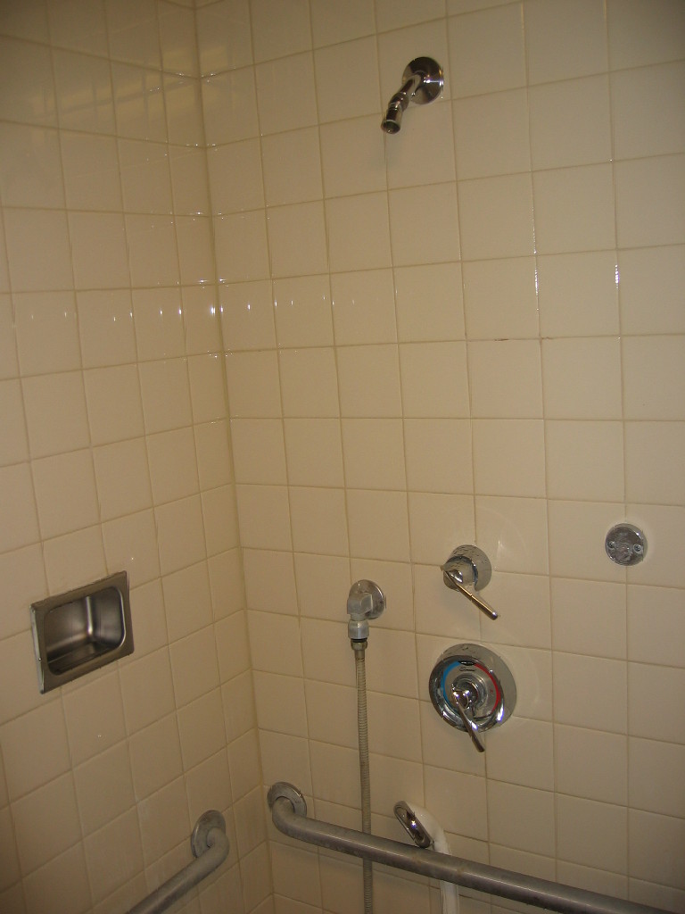 Best Showers Ever! Around the US in a Campervan