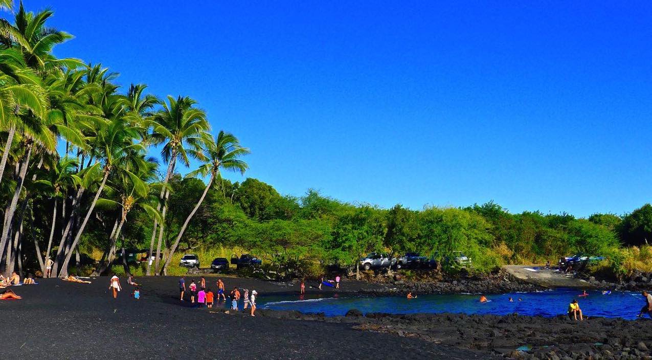 Punalu’u Beach Park
