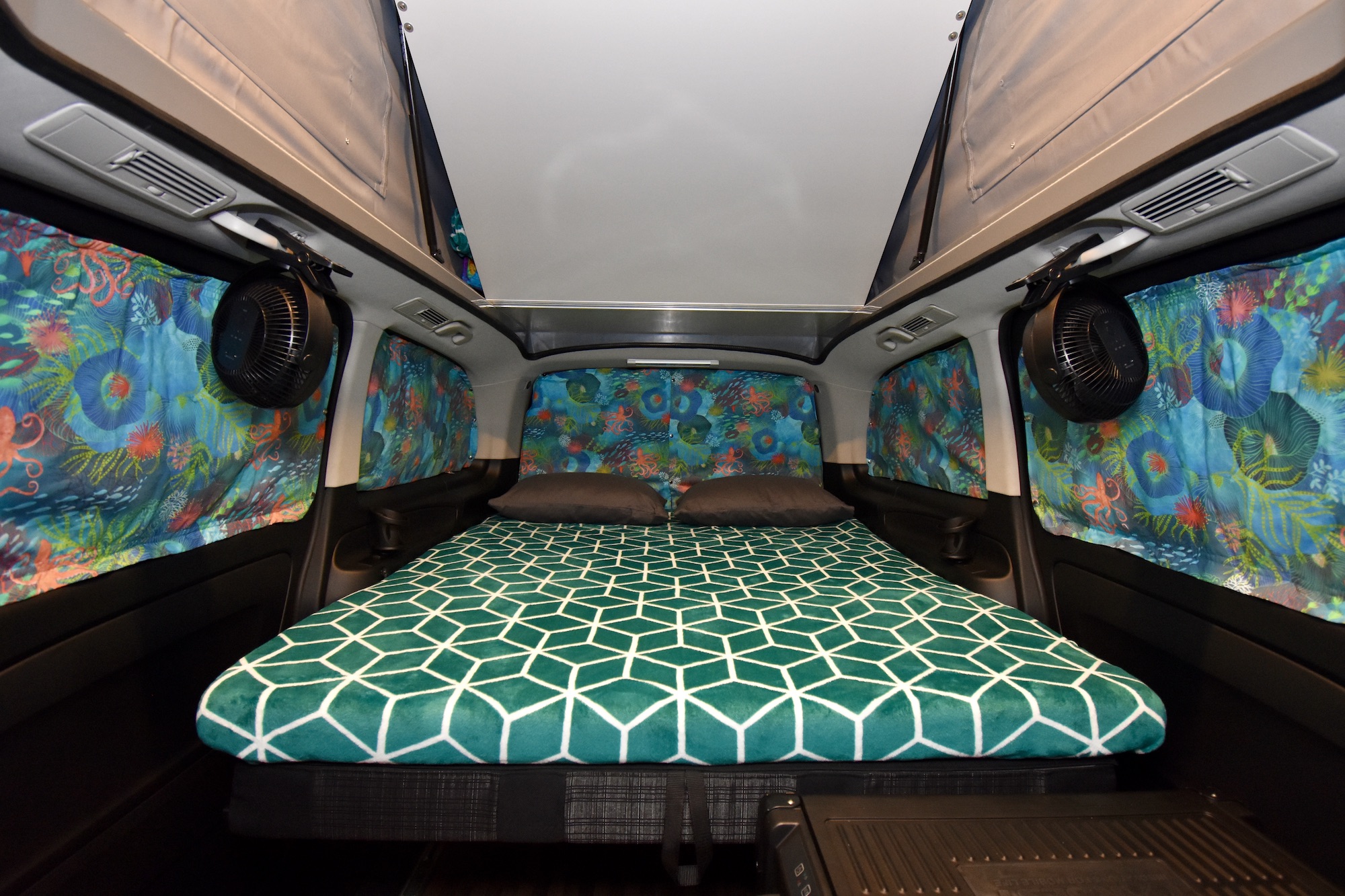 Sunset (Maui) Hawaii’s Modern Campervan Rentals