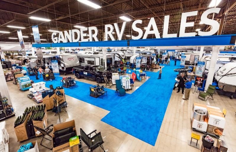 Gander RV and Outdoors Retail Store Review