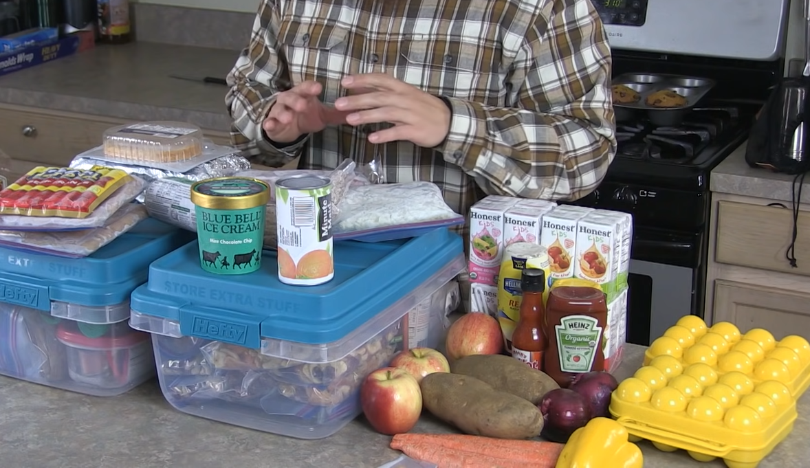 How to Pack Food for Camping? Camping Your Way