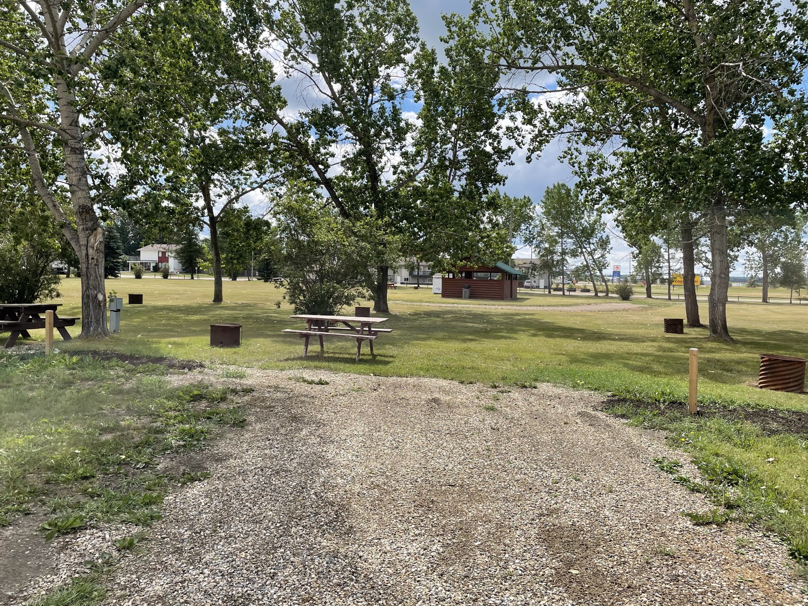Book Hythe Municipal Campground in Hythe, ALBERTA Online