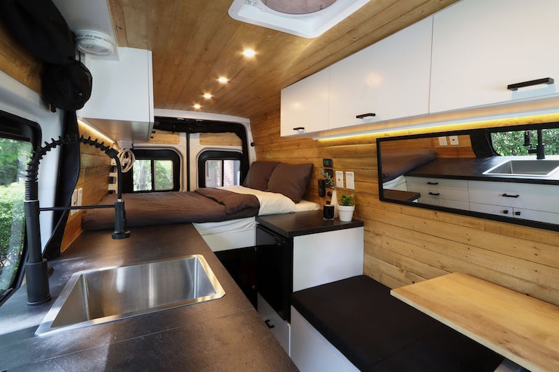 Moose Camper Van RV Rental in Toronto, Ontario Campr