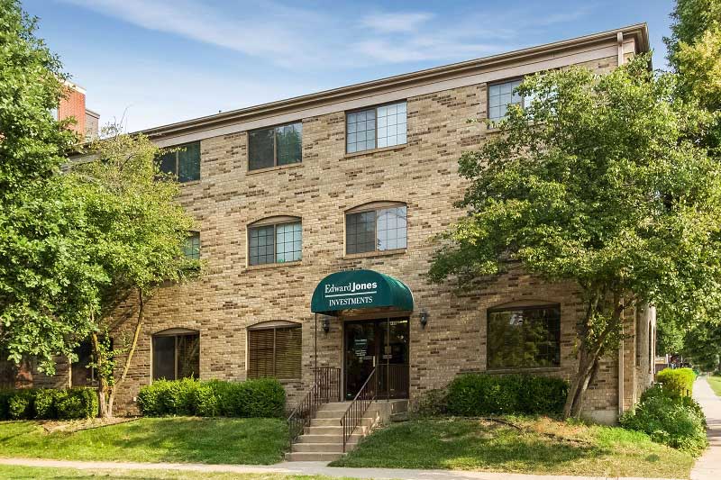 490 Iowa Ave Unit 3 Campus View Apartments