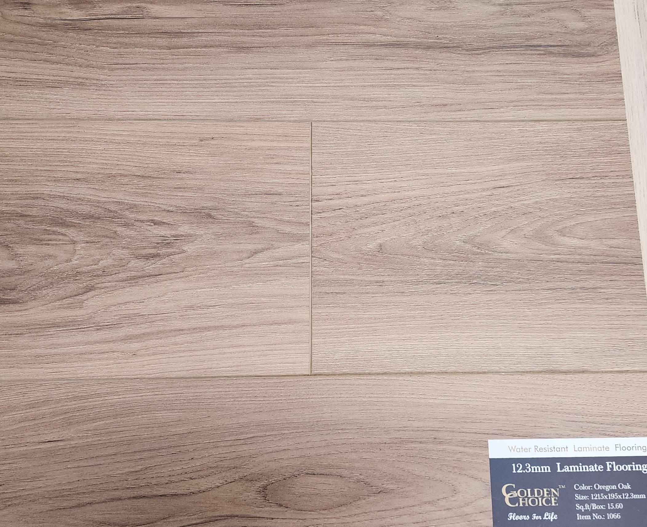 12.3mm Water Resistant Laminate Kingwave Flooring