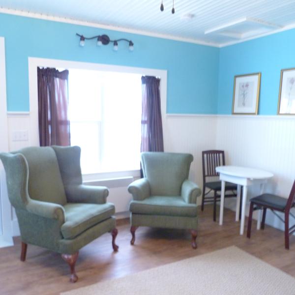 Victoria Garden Suite Canada Select