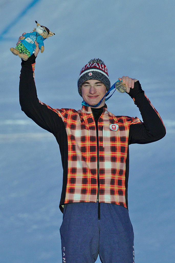 Reece Howden wins gold at World Cup men's ski cross race in Russia