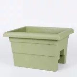 Over Rail Planter, 16in Canadian Tire