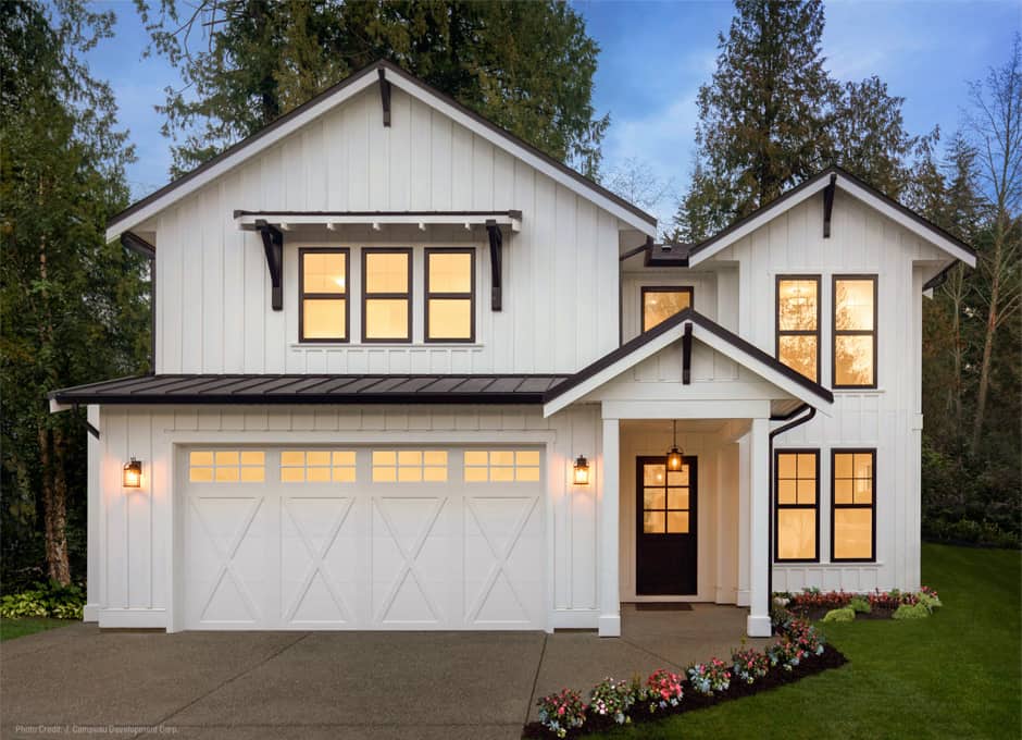 Choosing the Right Garage Door Colour for Homeowners