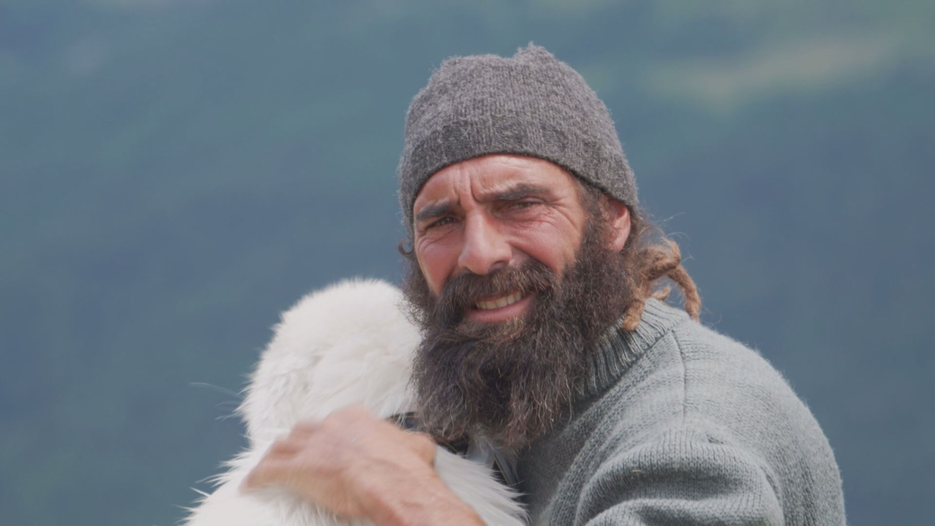 Damien Jeannerat, un berger sur l’Alpe / Canal9