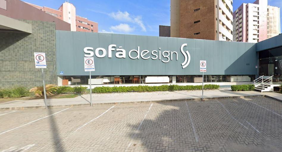 Loja de móveis conhecida por todos os brasileiros recebe várias