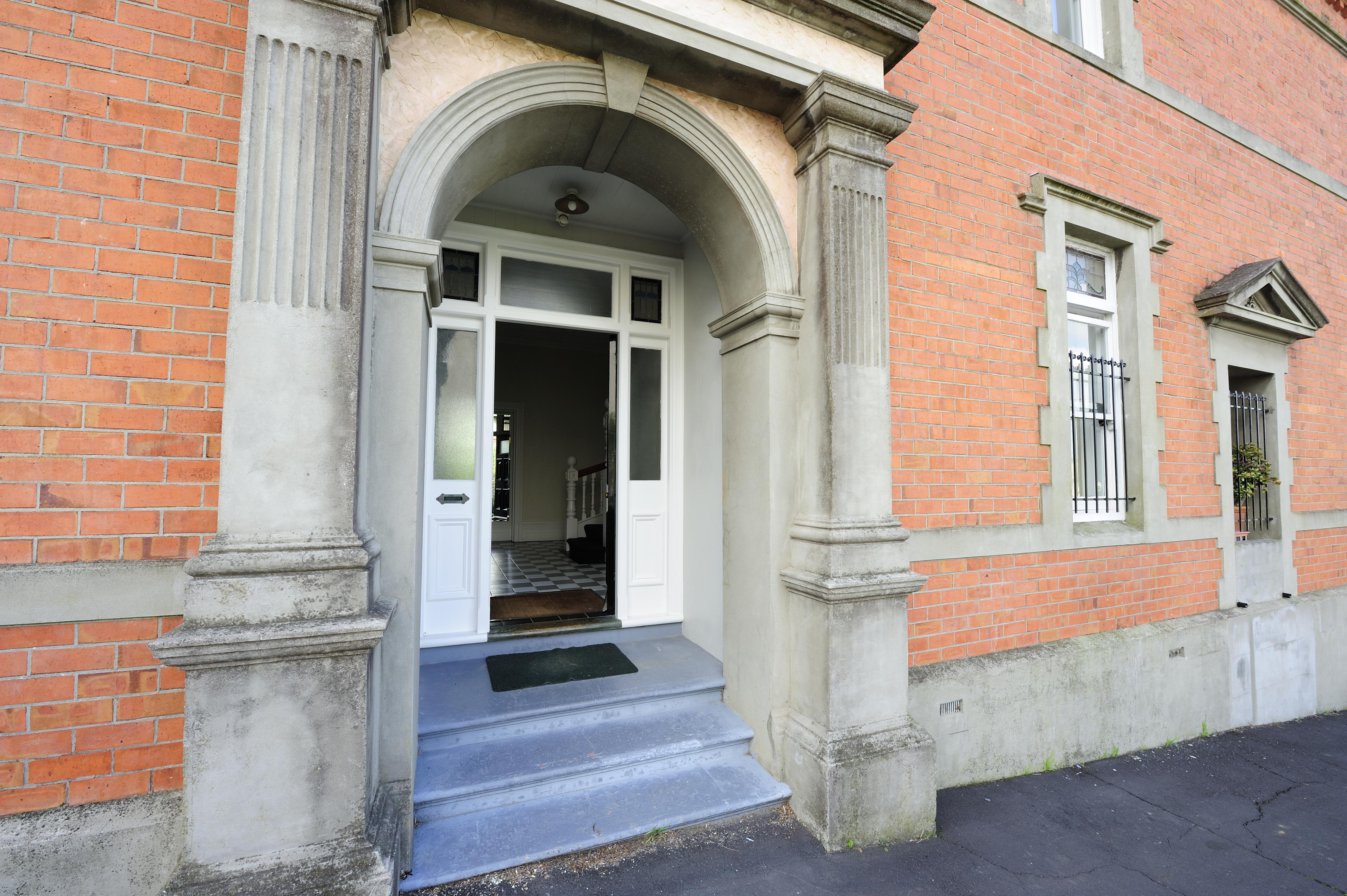 St Stephens Apartment