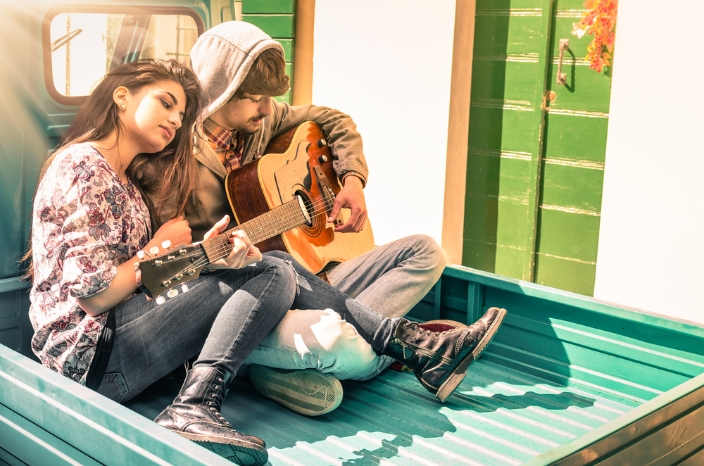 5 Ways to Get a Cancer Man to Commit To You and Only You