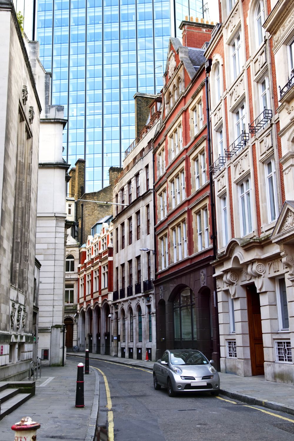 5 Best Short Term Options in London (2024) Candace Abroad