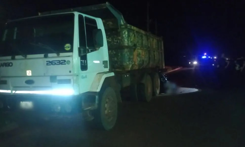 Candelaria motociclista embistió un camión estacionado y falleció al