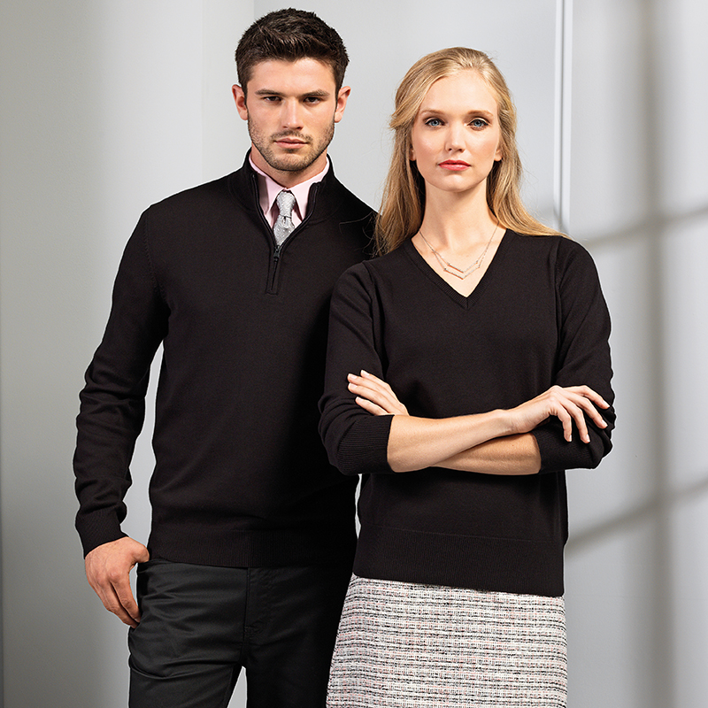 1/4 zip knitted sweater C and G Embroidery