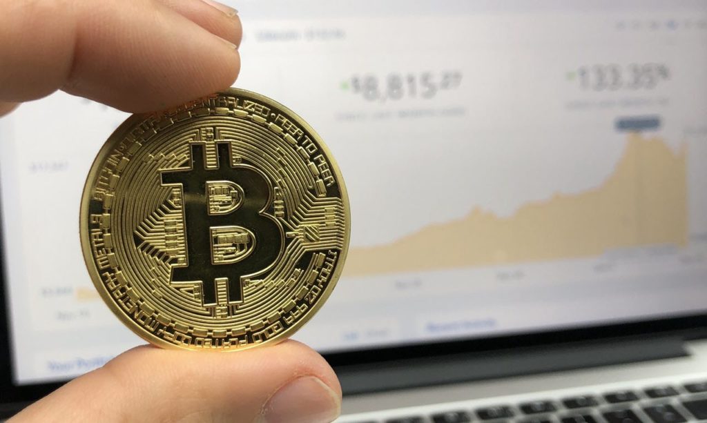 Can cryptocurrency replace fiat currency? Why does its