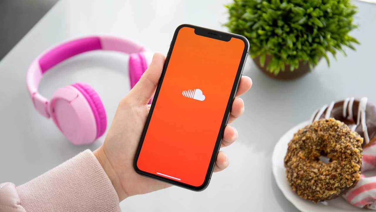 How to change the email on SoundCloud? Candid.Technology