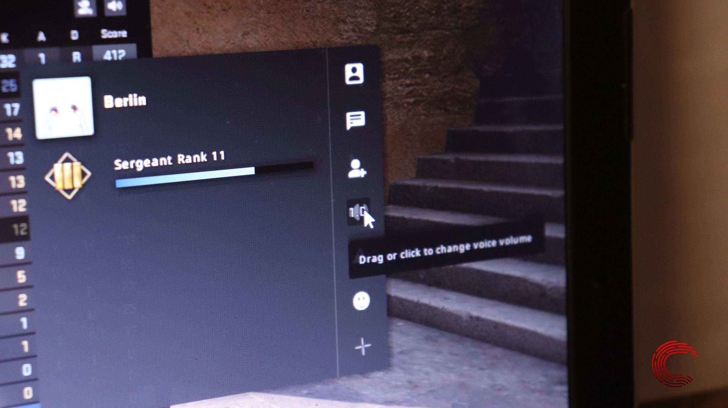 How to mute people in CSGO? How to chat ingame?