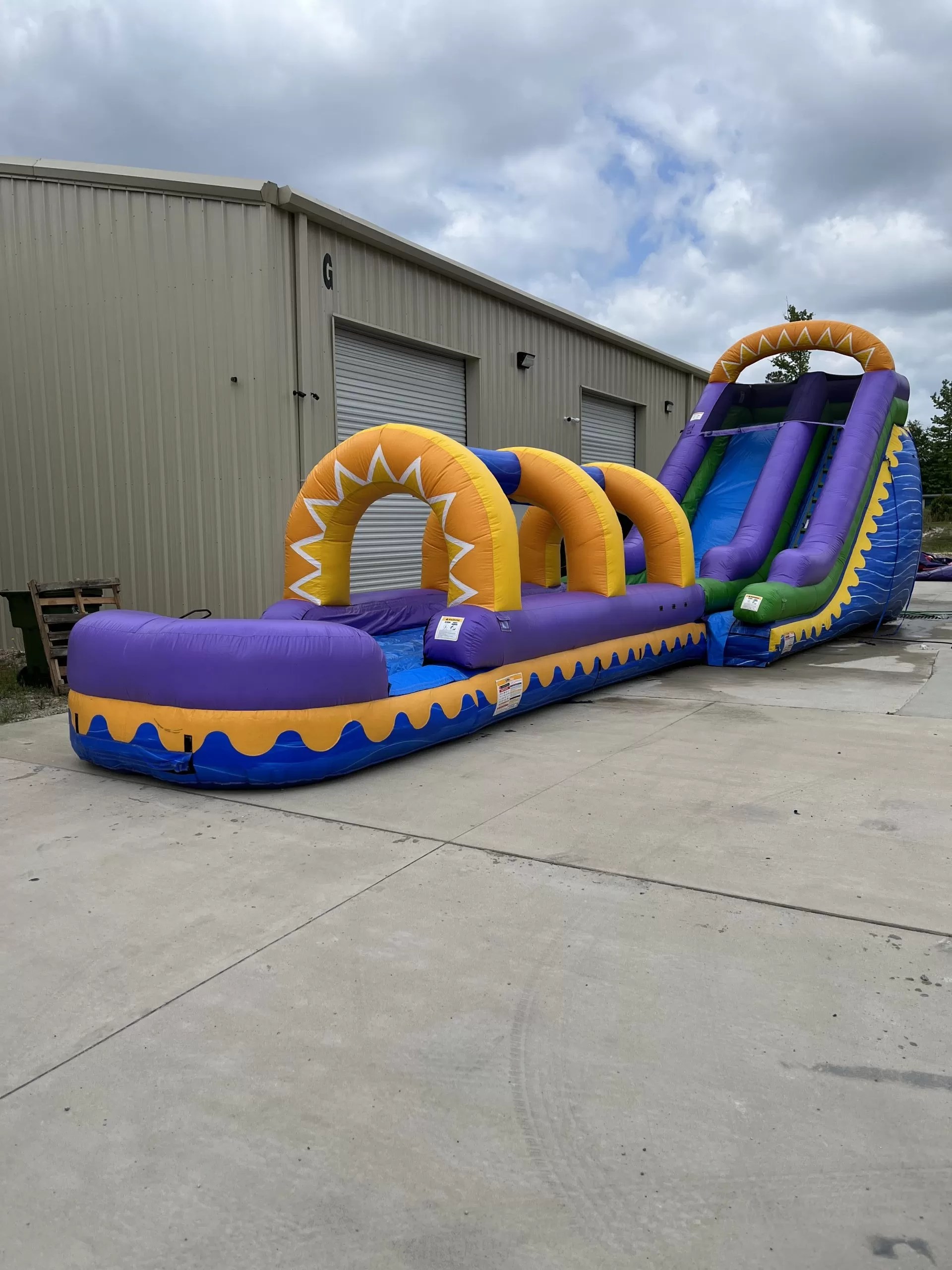 Inflatables C&M Amusement
